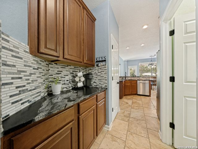 1836 Lookout Frst, San Antonio, TX 78260