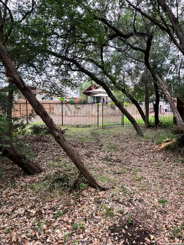 1836 Lookout Frst, San Antonio, TX 78260