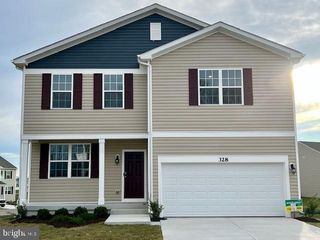 328 GATEHOUSE PL, Charles Town, WV 25414