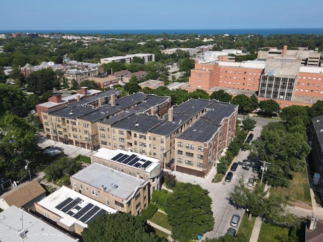 408 Ridge Avenue 22-2, Evanston, IL 60202
