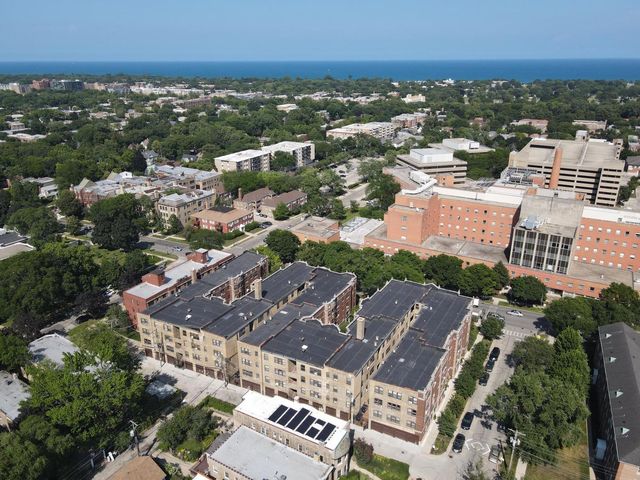 408 Ridge Avenue 22-2, Evanston, IL 60202