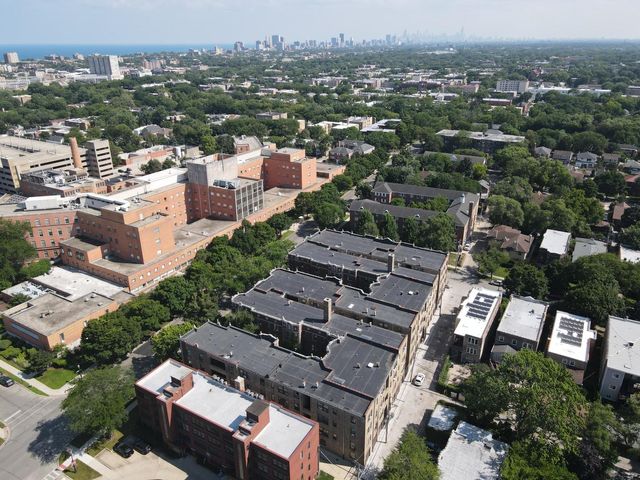 408 Ridge Avenue 22-2, Evanston, IL 60202