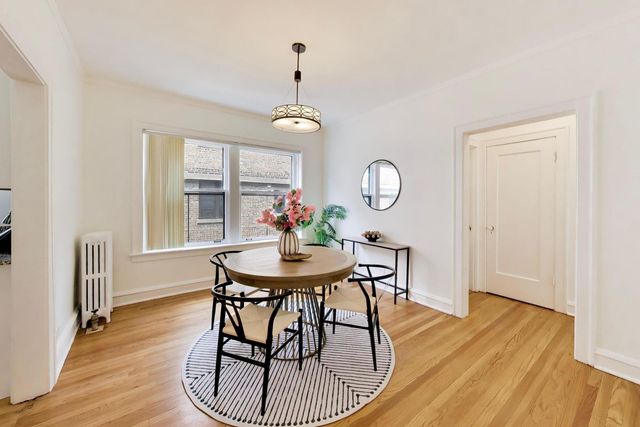 408 Ridge Avenue 22-2, Evanston, IL 60202