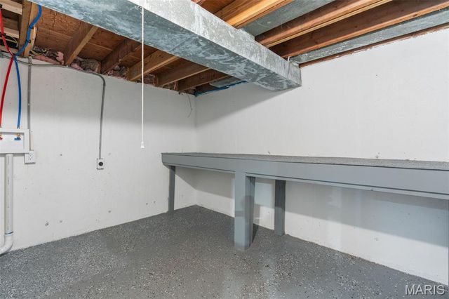 10114 Saffron Drive, Dellwood, MO 63136