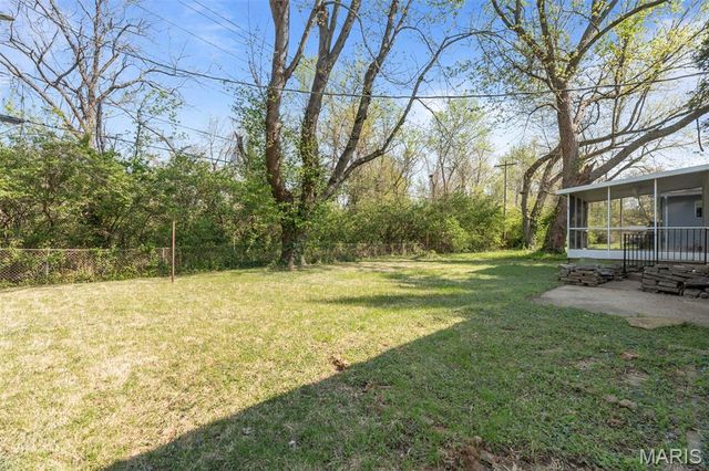 10114 Saffron Drive, Dellwood, MO 63136