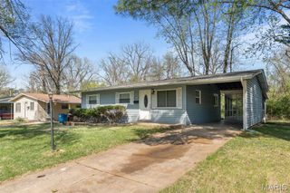 10114 Saffron Drive, Dellwood, MO 63136