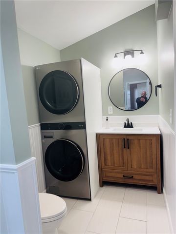 230 Cedar Avenue, Portsmouth, RI 02871