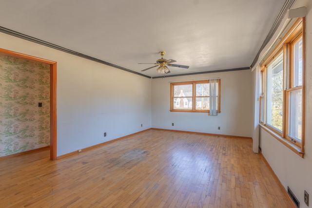 1712 W Ogden Circle, Benton Harbor, MI 49022