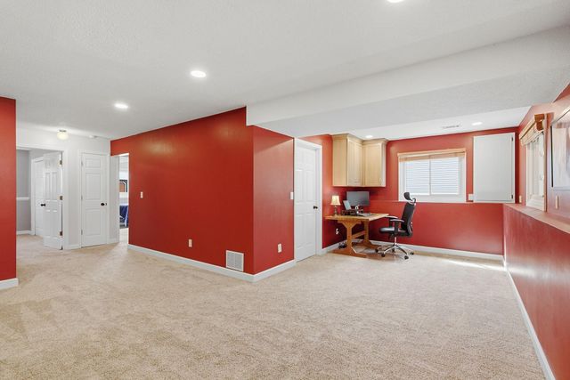 8490 Knollwood Drive, Mounds View, MN 55112