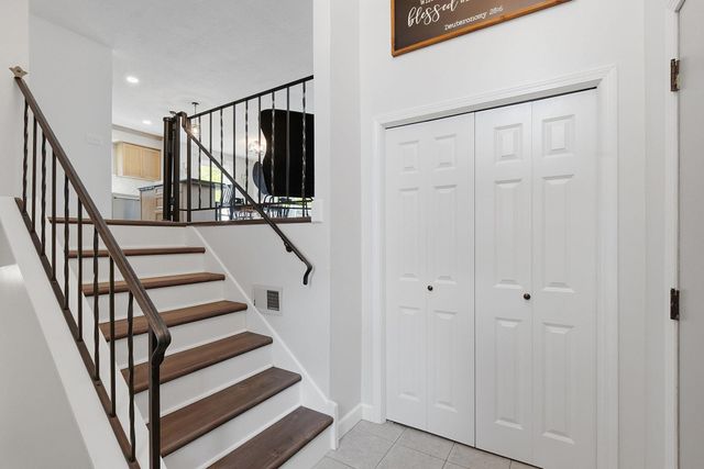8490 Knollwood Drive, Mounds View, MN 55112