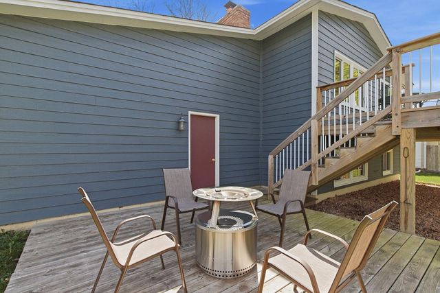 8490 Knollwood Drive, Mounds View, MN 55112