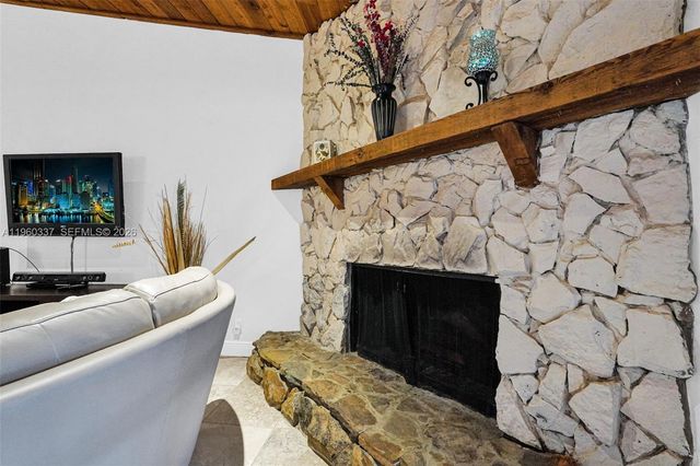 5021 SW 168th Ave, Southwest Ranches, FL 33331