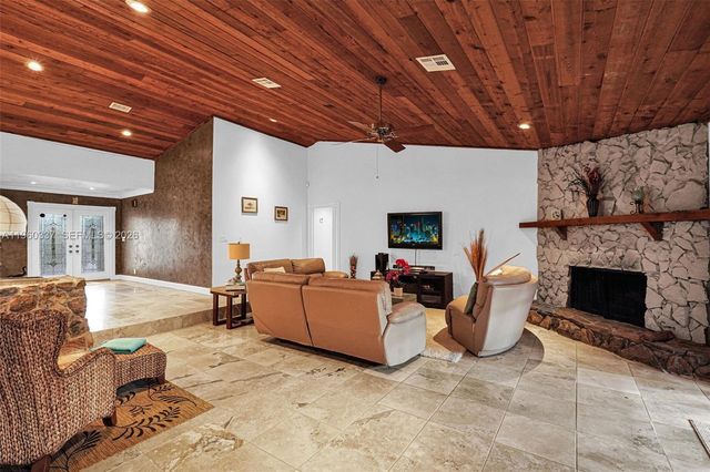 5021 SW 168th Ave, Southwest Ranches, FL 33331