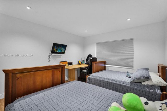 5021 SW 168th Ave, Southwest Ranches, FL 33331