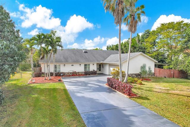 5021 SW 168th Ave, Southwest Ranches, FL 33331