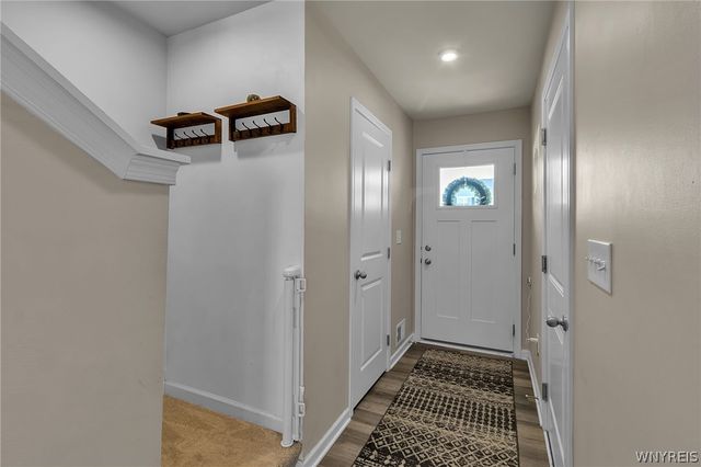 144 South Drive, West Seneca, NY 14218