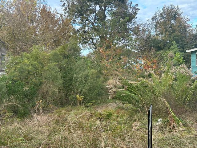 6518 Park Avenue, Texas City, TX 77591