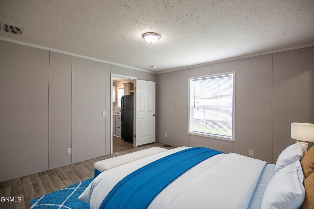 1401 Pioneer Trail, Mandan, ND 58554 photo 5