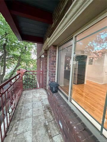 170-12 Highland Avenue 304, Jamaica Estates, NY 11432