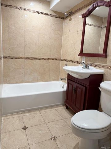 170-12 Highland Avenue 304, Jamaica Estates, NY 11432