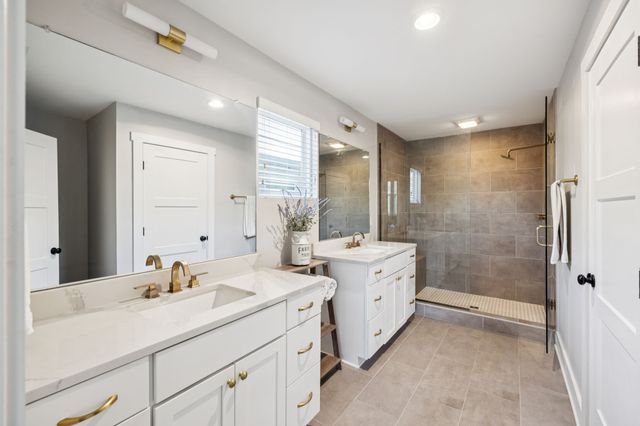 426 Becanni Ln, Nashville, TN 37209