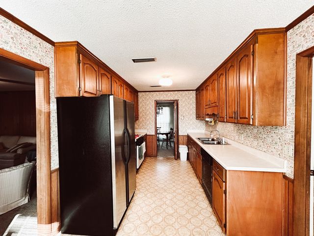 911 El Dorado, Dothan, AL 36303