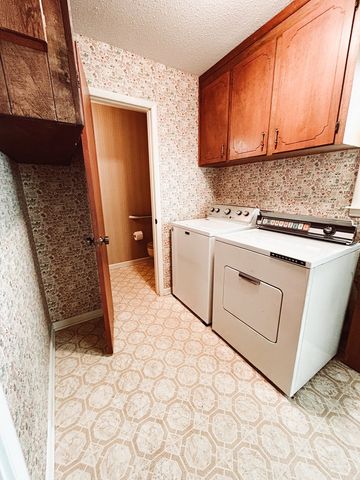 911 El Dorado, Dothan, AL 36303