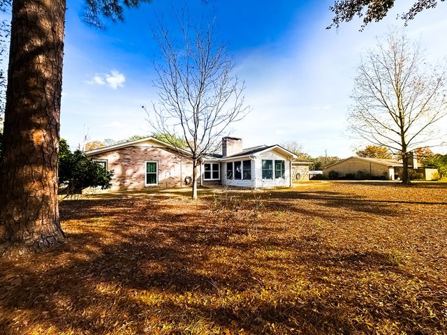 911 El Dorado, Dothan, AL 36303