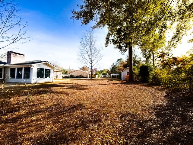 911 El Dorado, Dothan, AL 36303