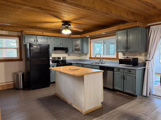 8369 Cedar Road, South Branch, MI 48761