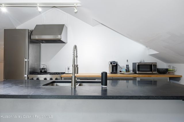 23 Rothermel Lane, Kinderhook, NY 12106