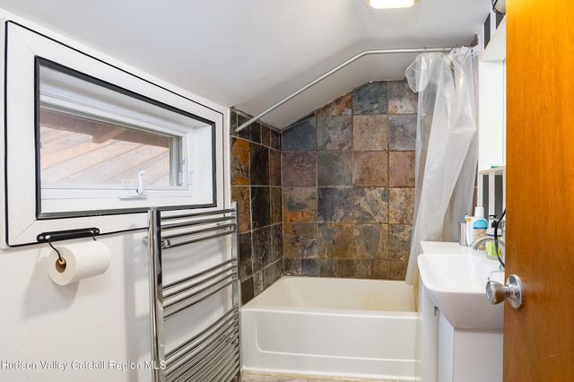 23 Rothermel Lane, Kinderhook, NY 12106