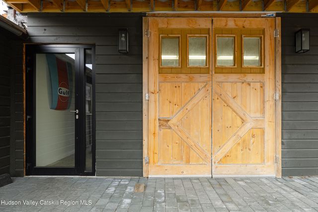 23 Rothermel Lane, Kinderhook, NY 12106