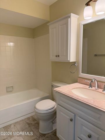 597 Woodbine Lane, Lakewood, NJ 08701