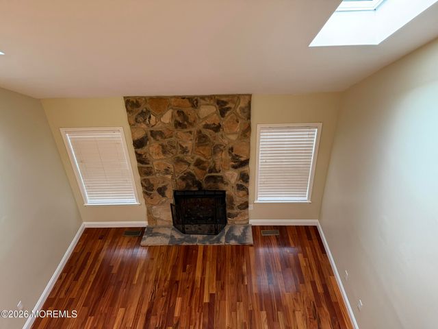 597 Woodbine Lane, Lakewood, NJ 08701