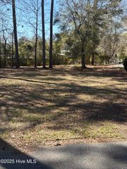 975 Lot 35 Oyster Pointe Drive, Sunset Beach, NC 28468