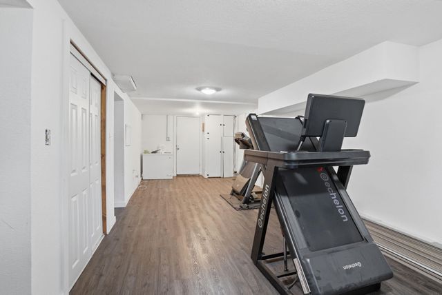 2006 Ashland Avenue, Cedar Falls, IA 50613