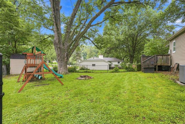 2006 Ashland Avenue, Cedar Falls, IA 50613