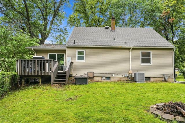 2006 Ashland Avenue, Cedar Falls, IA 50613