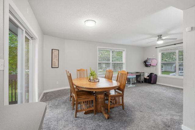 2006 Ashland Avenue, Cedar Falls, IA 50613