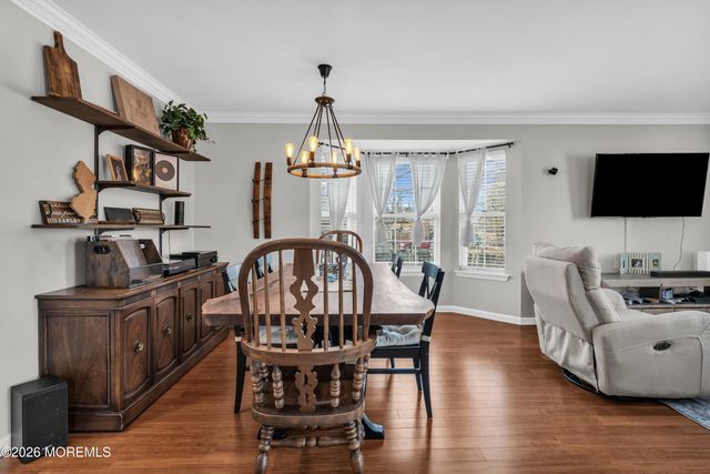 15 Bond Street, Freehold, NJ 07728