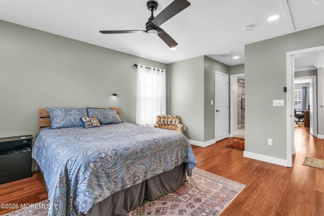 15 Bond Street, Freehold, NJ 07728