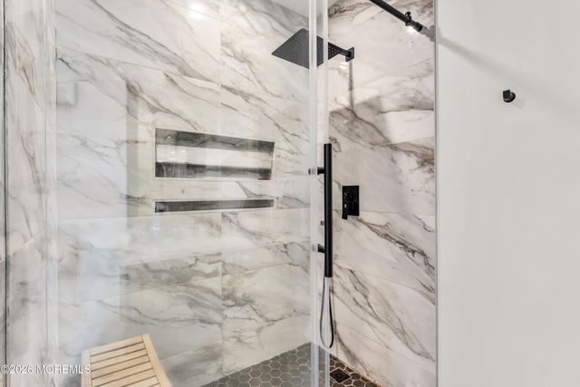 15 Bond Street, Freehold, NJ 07728