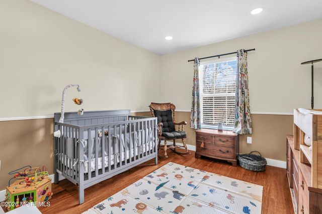 15 Bond Street, Freehold, NJ 07728