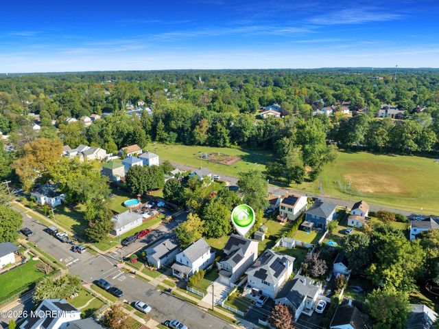 15 Bond Street, Freehold, NJ 07728