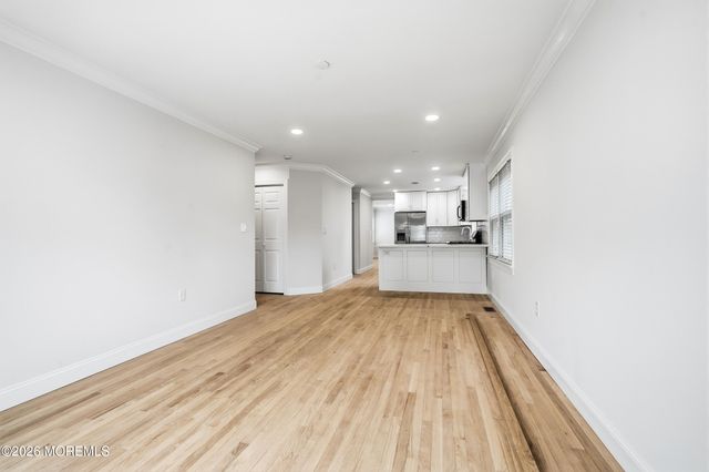 21 New Street, Sea Bright, NJ 07760
