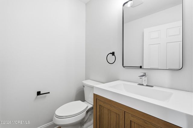 21 New Street, Sea Bright, NJ 07760
