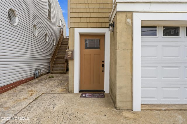 21 New Street, Sea Bright, NJ 07760
