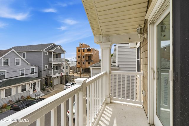 21 New Street, Sea Bright, NJ 07760