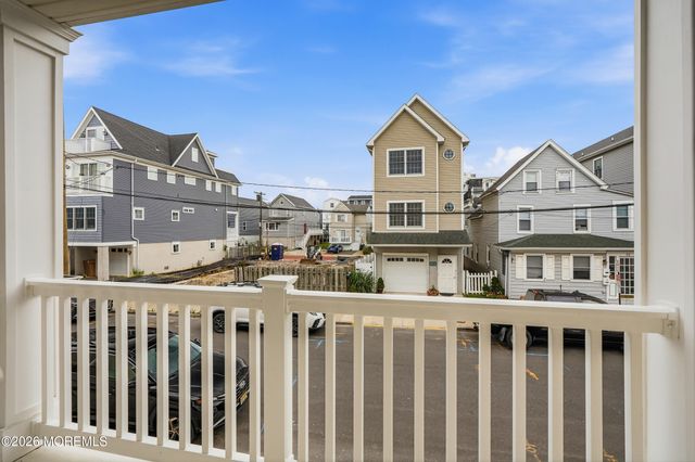 21 New Street, Sea Bright, NJ 07760